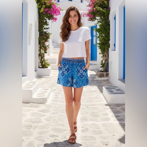 Johnny Was Pants - NWT Johnny Was Ciena Shorts Drawstring Blue and White Sz Medium